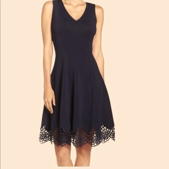 Maia Scuba and Flare Fit Knit Sleeveless Dress Black Size 4 - Picture 1 of 10